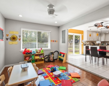 5302 Treaschwig Road - Photo Thumbnail 16