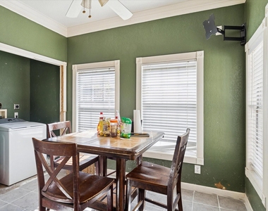 1450 Mesquite Street - Photo Thumbnail 8