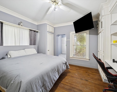 1450 Mesquite Street - Photo Thumbnail 15