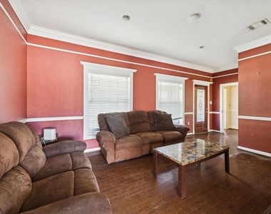 1450 Mesquite Street - Photo Thumbnail 14