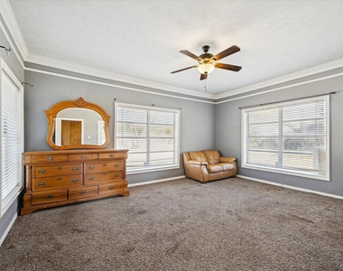 1450 Mesquite Street - Photo Thumbnail 17