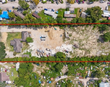 1450 Mesquite Street - Photo Thumbnail 6