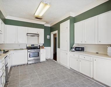 1450 Mesquite Street - Photo Thumbnail 7
