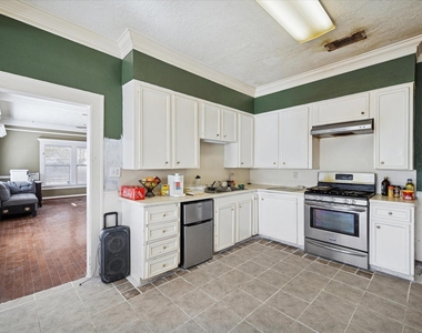1450 Mesquite Street - Photo Thumbnail 9