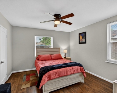 3863 Arbor Street - Photo Thumbnail 26