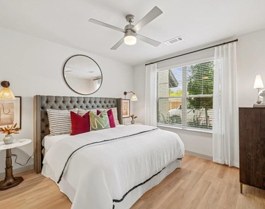 17013 Becker Road - Photo Thumbnail 4
