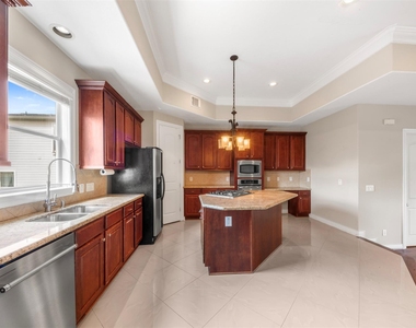 6524 Calder Street - Photo Thumbnail 9