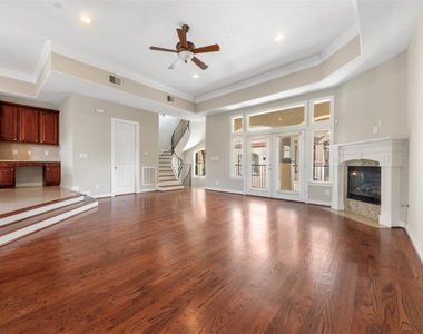 6524 Calder Street - Photo Thumbnail 1