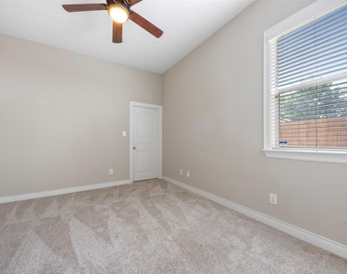 6524 Calder Street - Photo Thumbnail 19