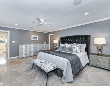 1038 Winner Foster Road - Photo Thumbnail 10