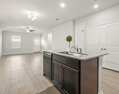 5345 Basquiat Drive - Photo Thumbnail 4