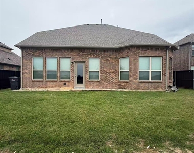 841 Gray Wolf Drive - Photo Thumbnail 16