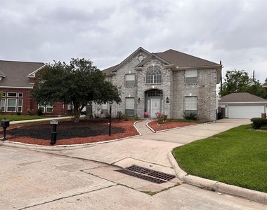 318 N Cypress Estates Circle - Photo Thumbnail 24