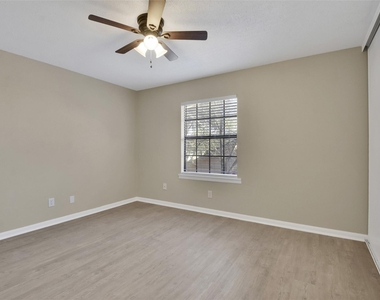 1300 Baker Ave Avenue - Photo Thumbnail 8