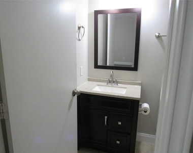 22710 Leedstown Lane - Photo Thumbnail 13