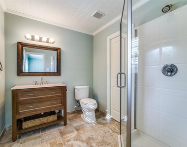 4502 Brookwoods Drive - Photo Thumbnail 10