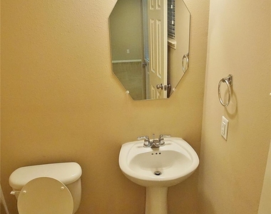 13051 Iris Garden Lane - Photo Thumbnail 6