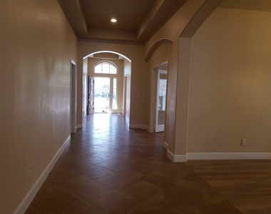 5927 Bristol Path Lane - Photo Thumbnail 15