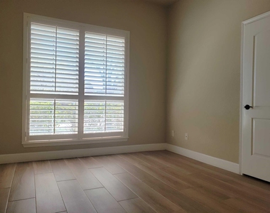 5927 Bristol Path Lane - Photo Thumbnail 22