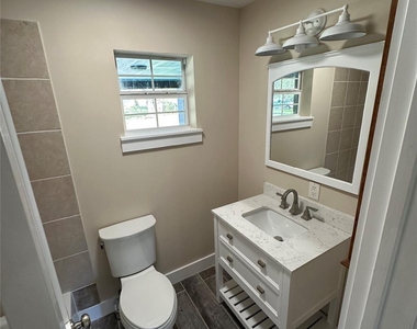 680 Mockingbird Hills - Photo Thumbnail 11