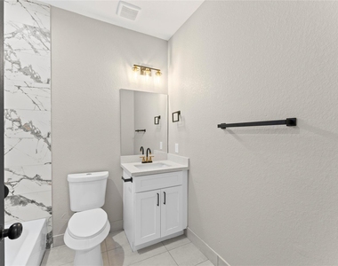 8221 Flaxman St - Photo Thumbnail 26