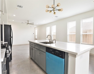 7924 Booker Street - Photo Thumbnail 6