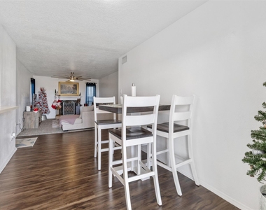 7600 Emmett F Lowry Expressway - Photo Thumbnail 5