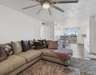 7600 Emmett F Lowry Expressway - Photo Thumbnail 4