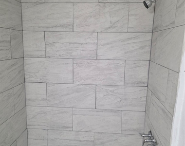 10343 Huntington Place Drive - Photo Thumbnail 13