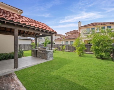 2422 Camden Creek Lane - Photo Thumbnail 28