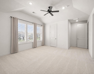 2422 Camden Creek Lane - Photo Thumbnail 19