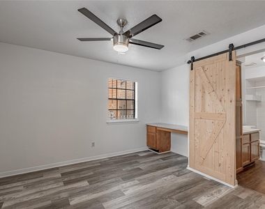 2402 Sycamore Avenue - Photo Thumbnail 19