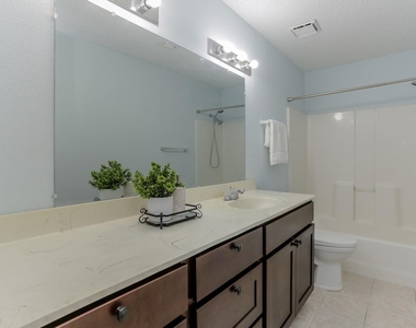 2146 Greenbriar Colony Drive - Photo Thumbnail 12