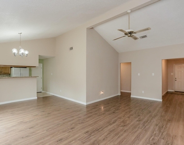 2146 Greenbriar Colony Drive - Photo Thumbnail 6
