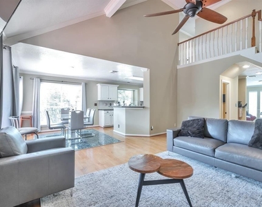 6303 Carissa Court - Photo Thumbnail 11