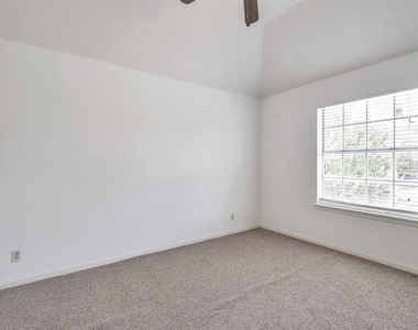 6303 Carissa Court - Photo Thumbnail 18