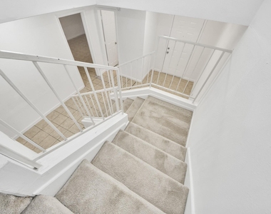 15534 Weldon Drive - Photo Thumbnail 20