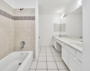 15534 Weldon Drive - Photo Thumbnail 28