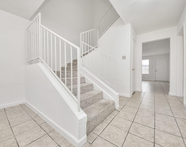 15534 Weldon Drive - Photo Thumbnail 19