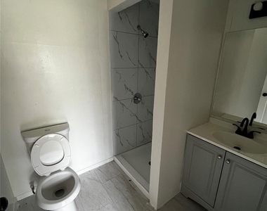 2394 Avenue A - Photo Thumbnail 15