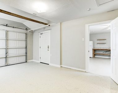2721 Engelke Street - Photo Thumbnail 17