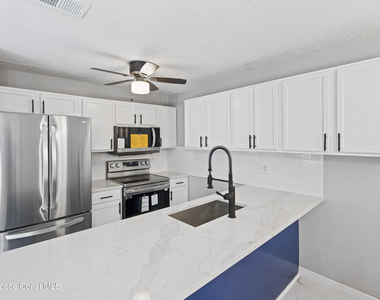 3263 Sand Court - Photo Thumbnail 14