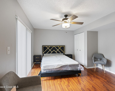 3263 Sand Court - Photo Thumbnail 7