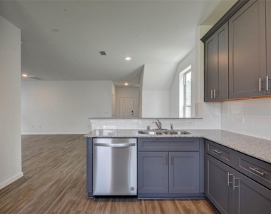 16642 Teak Mantle Road - Photo Thumbnail 15
