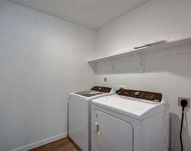 16642 Teak Mantle Road - Photo Thumbnail 31
