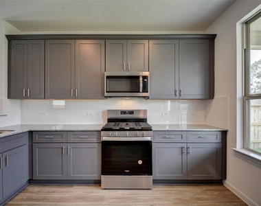 16642 Teak Mantle Road - Photo Thumbnail 12