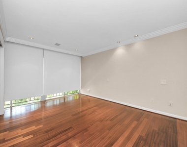 5050 Ambassador Way - Photo Thumbnail 23