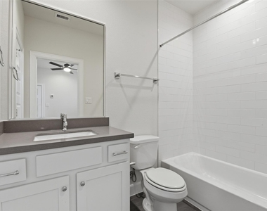 3024 Charline Avenue - Photo Thumbnail 9