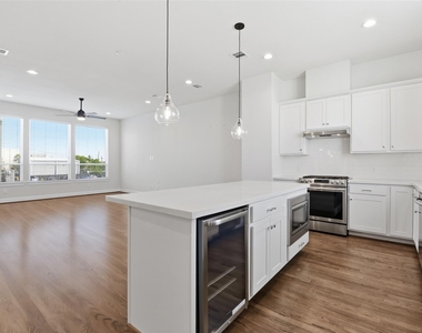3024 Charline Avenue - Photo Thumbnail 19
