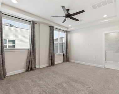 3024 Charline Avenue - Photo Thumbnail 23